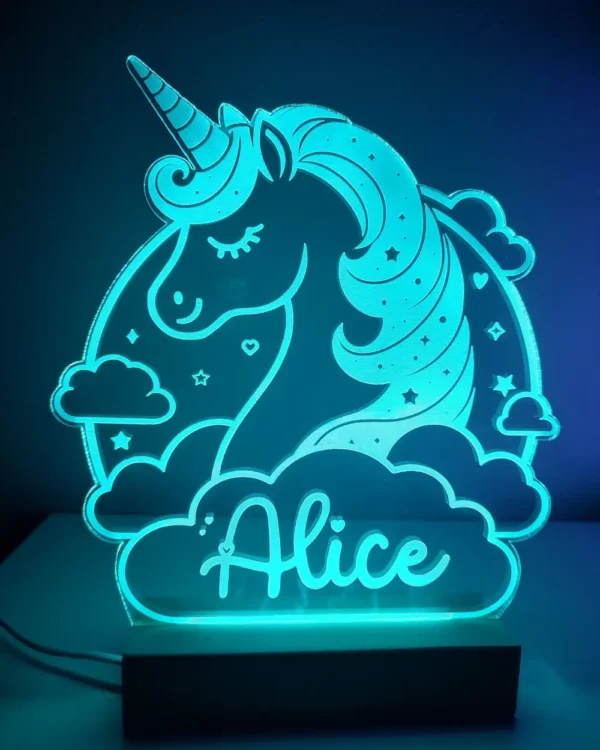 Minuit Creations - Lampe Gravée Personnalisée Licorne