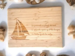 Minuit Creations - Planche en bambou gravée personnalisable